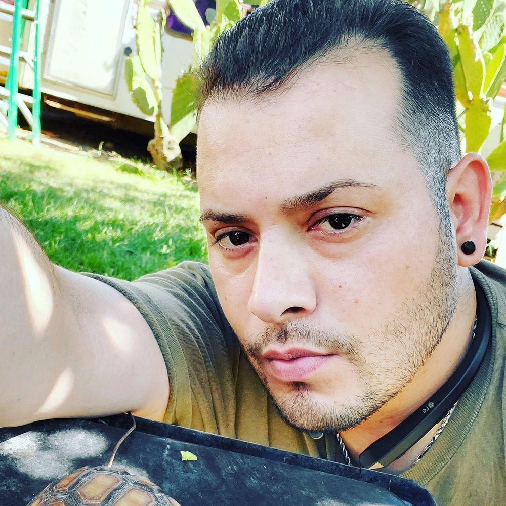 Meet your Posher, Bruce